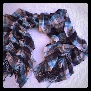 Multi-colored ruffled scarf NWOT